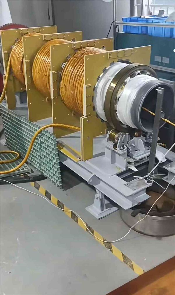 電磁加熱焙燒工業粉體，規格：?0.8×10米